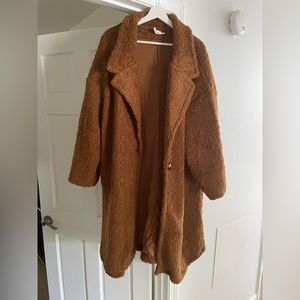 Light brown/camel oversized coat